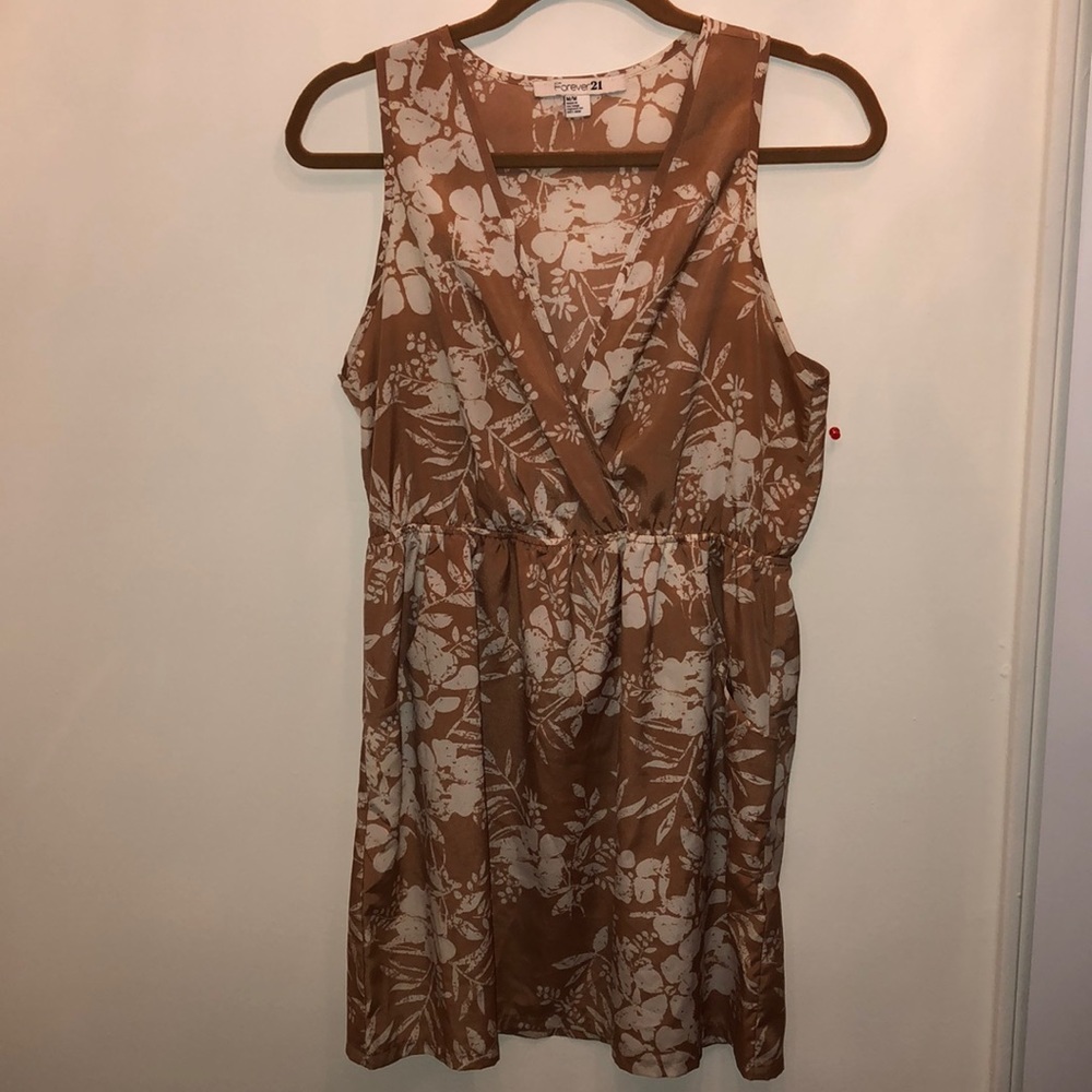 Casual Floral Dress with Pockets